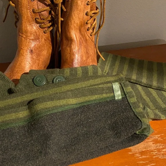 Mountain Hardwear Wool Blend Sweater - Picture 8 of 8